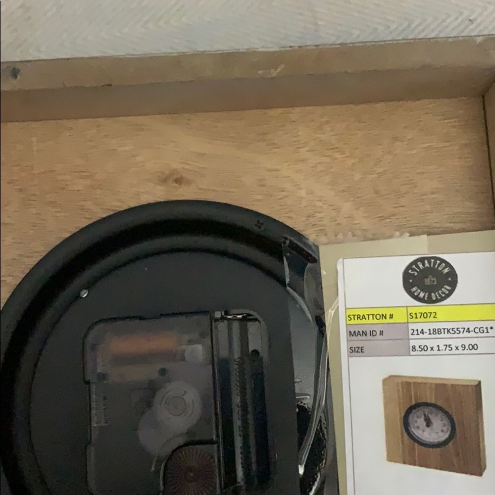 Wooden Clock - Picture 2 of 2